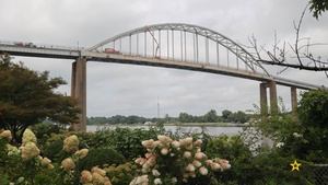 Philadelphia District Inspects High Span Bridge, Trains Others