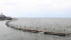 USS Iwo Jima Transits to Naval Station Norfolk