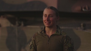 U.S. and Australian Army platoon and troop Leaders discuss interoperability