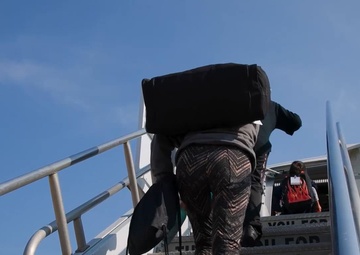 ICE conducts single adult, family unit removal flights Aug. 24