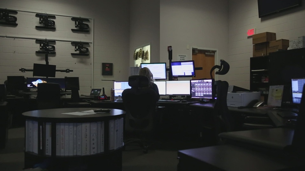 DVIDS Video Camp Lejeune PMO SEOC/Dispatch Office BRoll