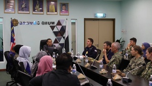 Pacific Partnership 2023 Deputy Mission Commander visits Sultan Ahmad Shah Medical Center