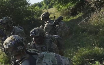 2CR conducts air assault during Saber Junction 23