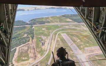 Crews conduct four-ship formation flight, jump operations for JCOC