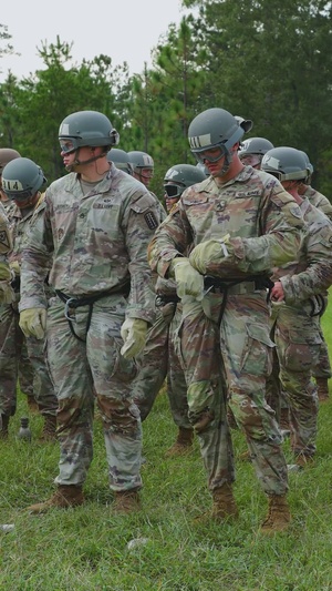 Blackhawk Rappelling Training (Vertical Video)