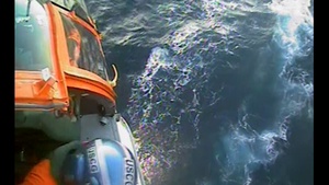 Coast Guard Air Station San Francisco rescues 2 from disabled near Big Sur