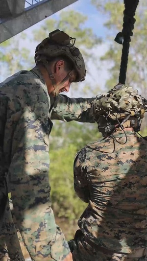 Reel: U.S. Marines and Australian Soldiers practice fast rope techniques