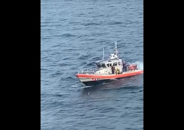 Coast Guard rescues diver at sea off Anclote Key