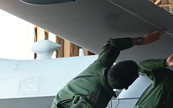 MQ-9 tour at Kanoya B-roll