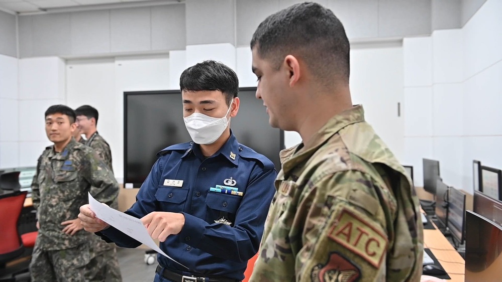 51st OSS wins ROKAF air traffic control competition > Osan Air