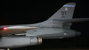 B-1B Lancers return to RAF Fairford from mission