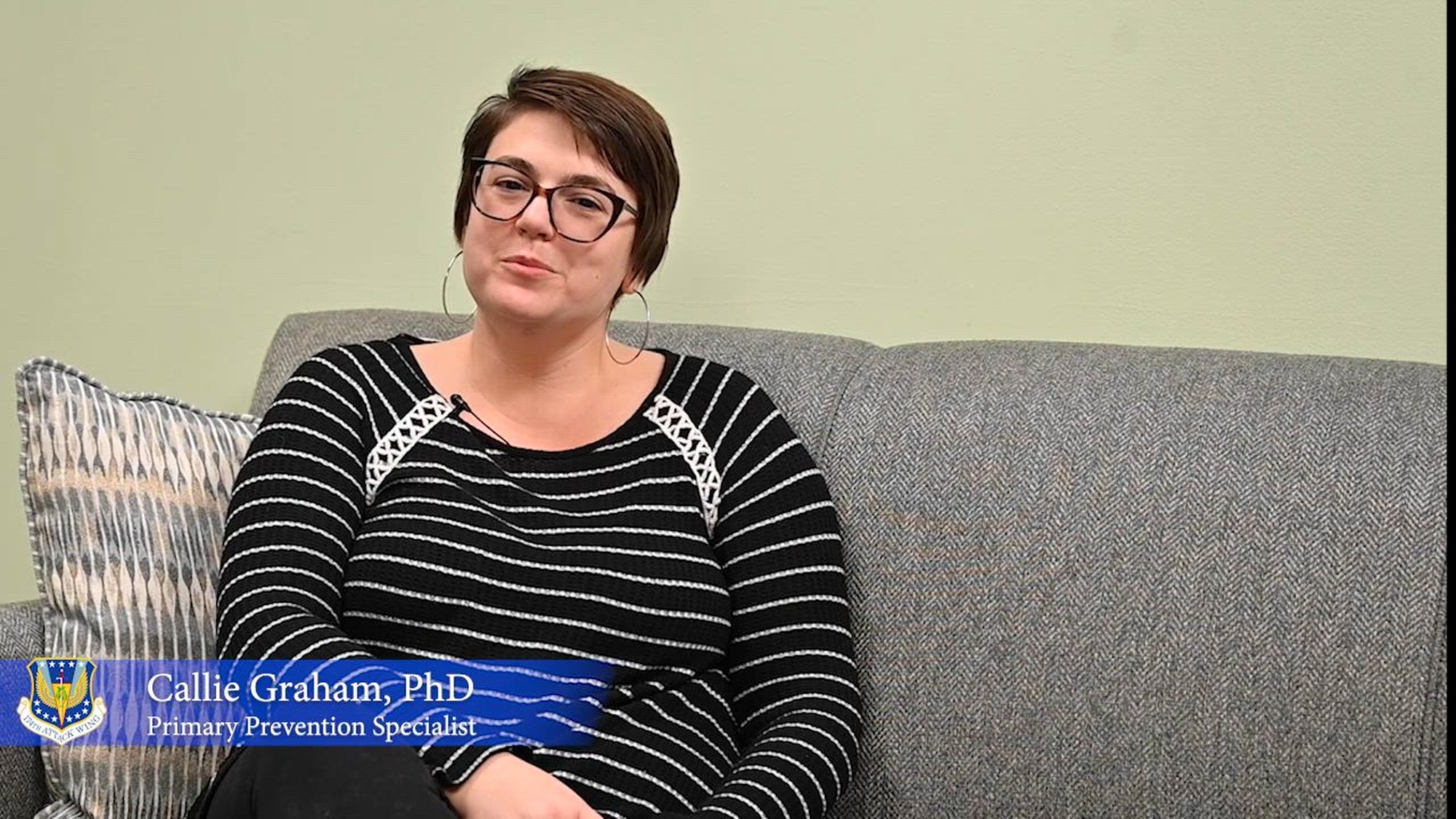Dr. Callie Graham, the primary prevention specialist at the 174th Attack Wing, Syracuse, NY, discusses indicators in an abusive relationship.Dr. Graham also discusses prevention tips on how to maintain a healthy relationships.