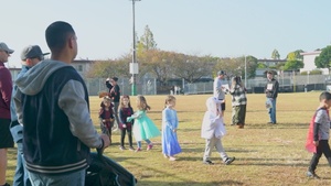 DARBY ELEMENTARY BOOK COSTUME PARADE