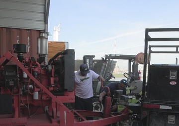 Corps of Engineers loans pumps to New Orleans Fire Department to fight marsh fire