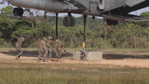 Combat Logistics Battalion 31 performs Helicopter Support Team Exercise