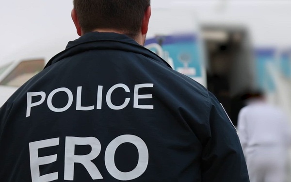 ICE conducts single adult, family unit removal flights Nov. 16