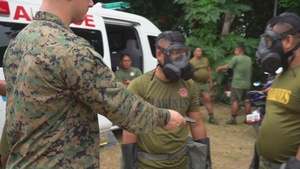 MRF-SEA Marines conduct a CBRN reconnaissance and surveillance SMEE with the Philippine Marine Corps