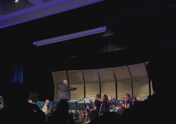 Aviano Middle-High School Holiday Concert