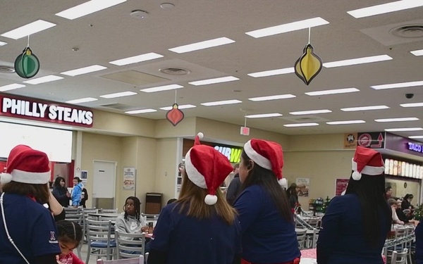 Santa Visits Yokota BX