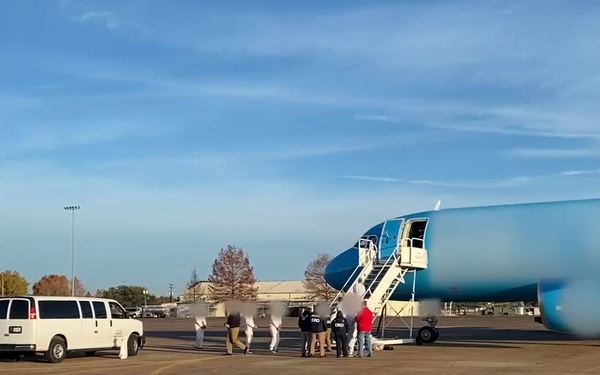 ICE conducts single adult, family unit removal flights Dec. 13