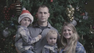 Gunnery Sgt Schmitt Holiday Greeting