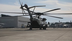 Alpha and Bravo Company, Battalion Landing Team 1/8 Conducts a Simulated Air and Ground Raids