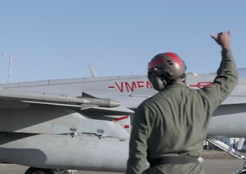 Red Devils train with JASDF at Nyutabaru