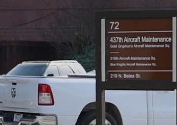 437th AMXS performs maintenance on C-17 during Exercise Explodeo