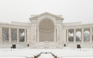 Snowfall at Arlington National Cemetery