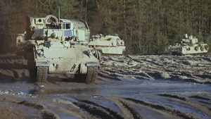 Polish and Conqueror Soldiers conduct Table VI qualification