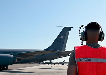 MacDill Command Team welcomes visitors to Tampa Bay AirFest 2024