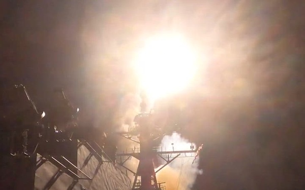 TLAM VLS launch from USS Mason (DDG 87)