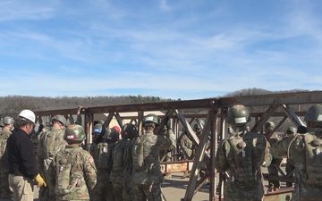 Soldiers participate in Engineer Advanced Individual Training