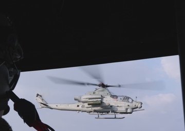 31st MEU conduct VBSS aboard USS Miguel Keith