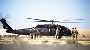 Air Assualt School UH-60 Rappels 82nd CAB