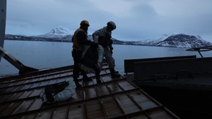 USS Gunston Hall conducts small boat operations with Le Bataillon de Fusiliers Marins (BFM) Détroyat and Swedish and Finnish Marines during Steadfast Defender