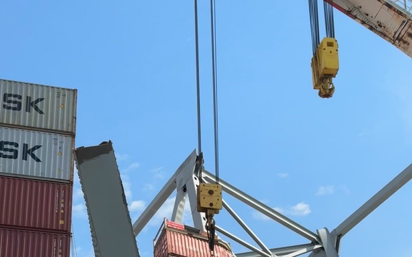 Key Bridge response unified command continues efforts to reopen the Fort McHenry channel