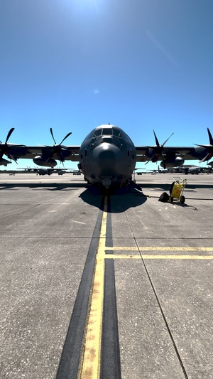 A glimpse into a work day of 15th SOAMXS Airmen
