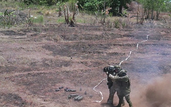Balikatan 24: 2-27, Philippine Army 7th Infantry Division, Light Reaction Regiment,1st Scout Ranger Regiment, and 1st Battalion Royal Australian Army conduct live-fire operations during SMEE