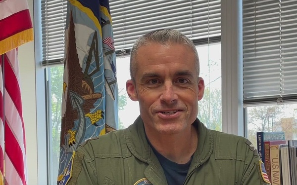 Naval aviator leads with servant leadership principles
