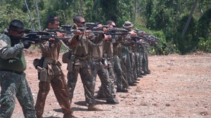 Balikatan 24 B-Roll: 15th MEU Shoots Straight with Philippine Marines