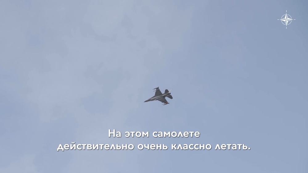 DVIDS - Video - Лучшие украинские летчики проходят обучение на истребителях НАТО F-16