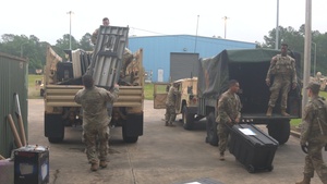 Soldiers with the 10th MTN DIV (LI) conduct movement of the division higher command