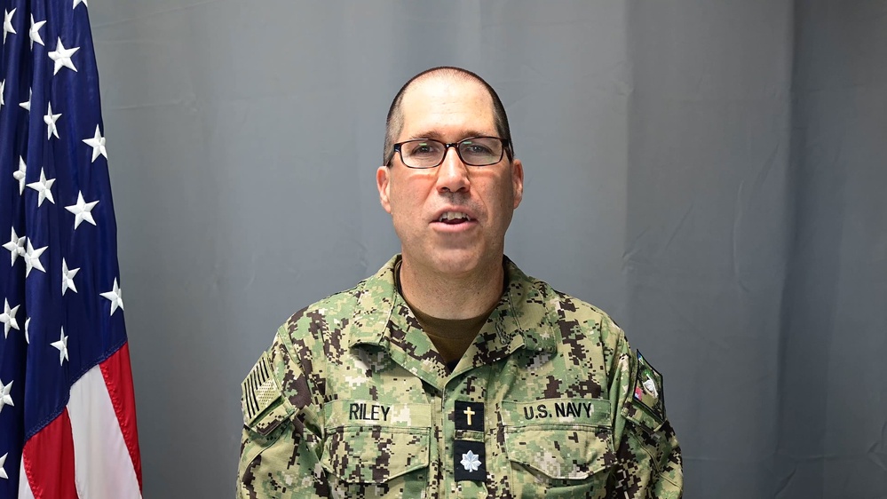 DVIDS - Video - Cmdr. Tom Riley - Atlanta Braves Shout-out