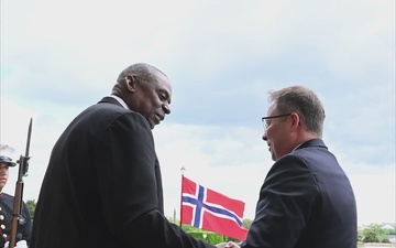 SECDEF hosts Norwegian Defense Minister