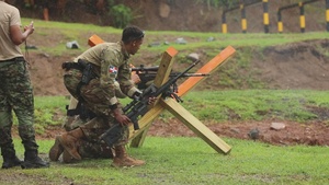 Competitors take part in Fuerzas Comando Assaulter Course II