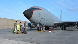 909th ARS feeds the Panthers B-Roll