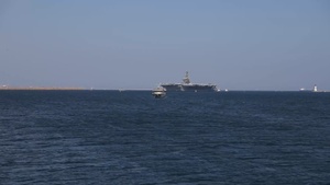 USS Carl Vinson arrives at LAFW