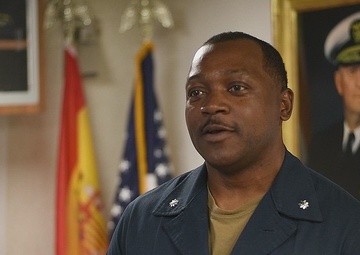 USS Arleigh Burke (DDG 51) - CDR Tyrchra Bowman Interview