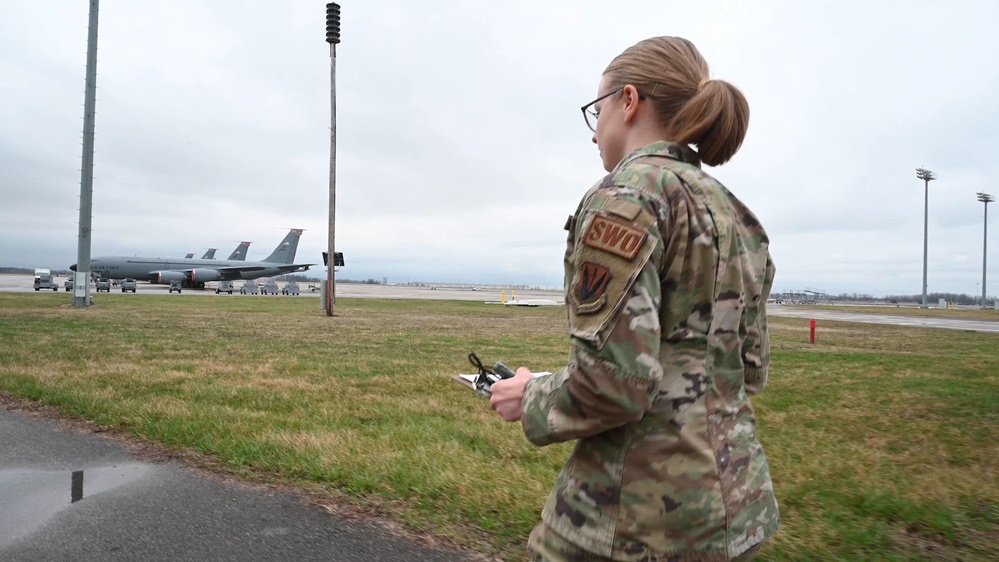 DVIDS - Video - Airman pursues two dreams by joining ANG and utilizing ...